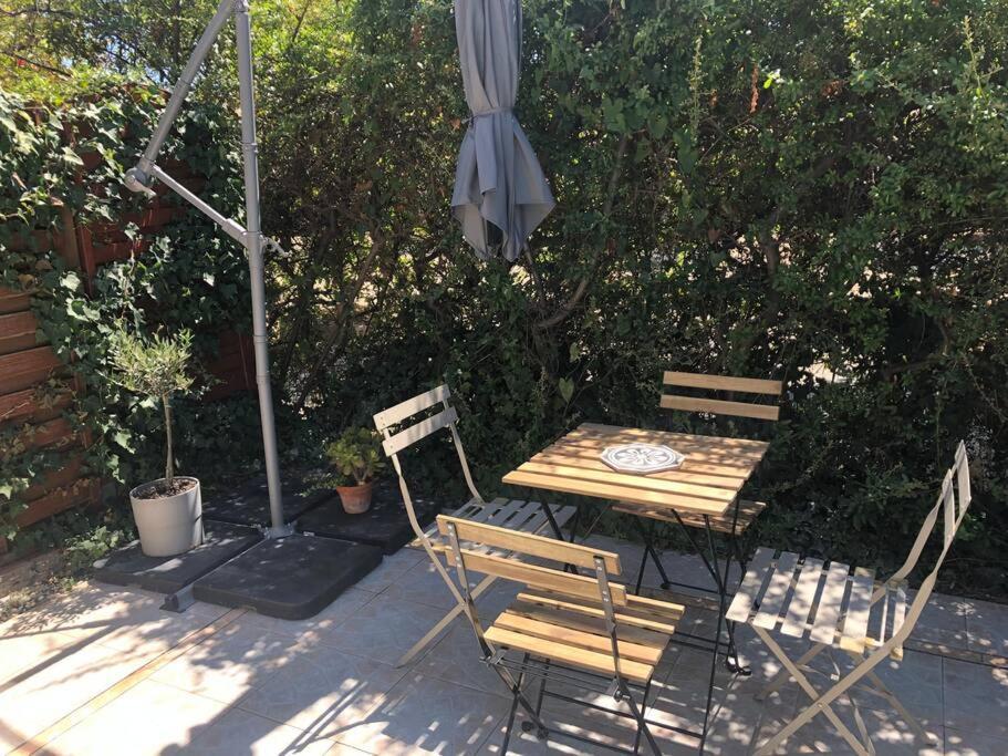 Grand Studio Veranda Et Terrasse Carqueiranne Exterior foto